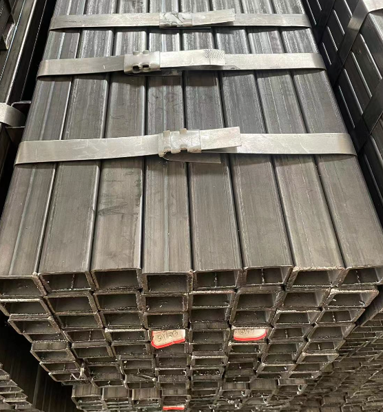 黔东南工业用梯子 镀锌管焊接梯子 铁梯子方管梯