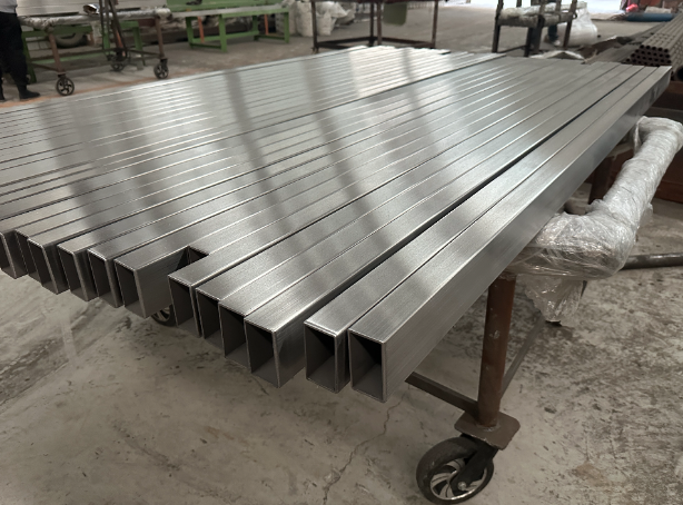 黔东南新能源汽车用不锈钢方管 现货